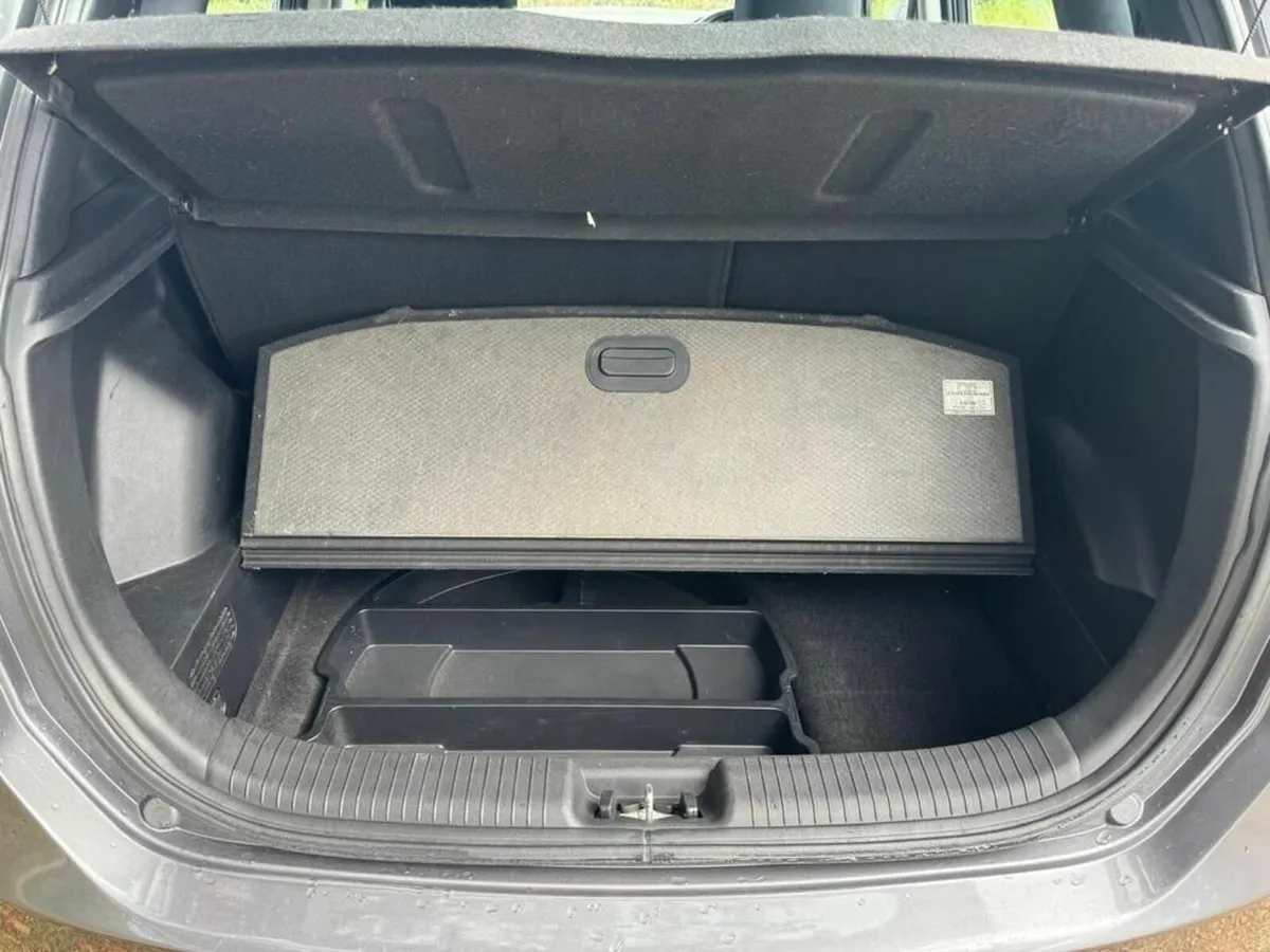 Hyundai ix20 2013 1.4 diesel  low mileage - Image 4