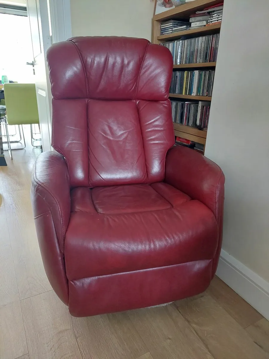Red leather reclining swivel chair - Image 3