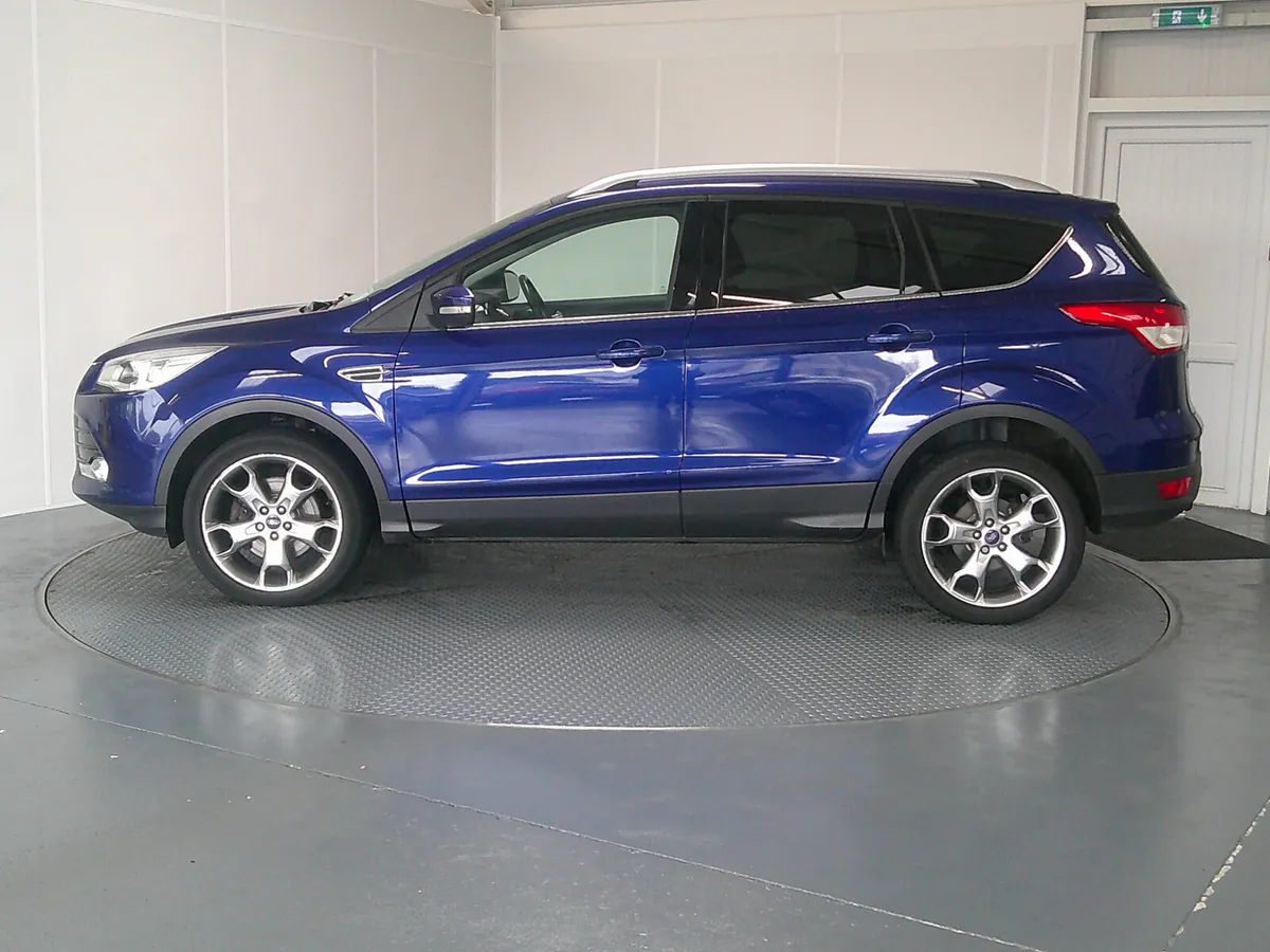 Ford Kuga 2016 - Image 4