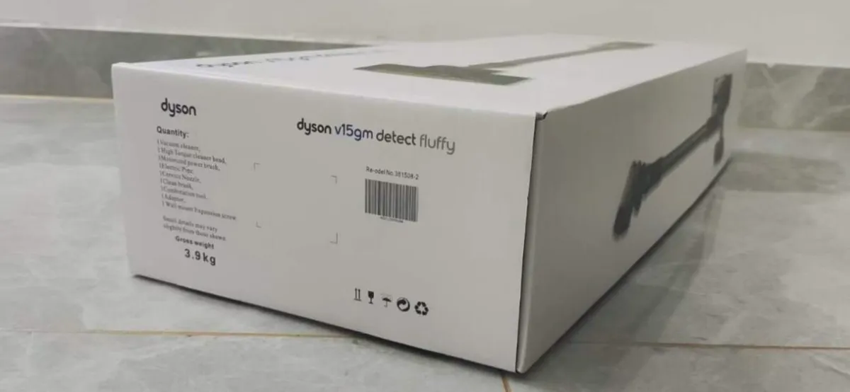 Dyson V15 Detect - Image 4