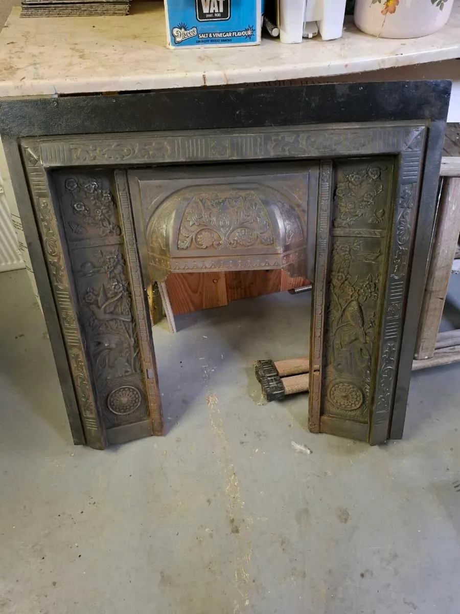 Fireplace surround