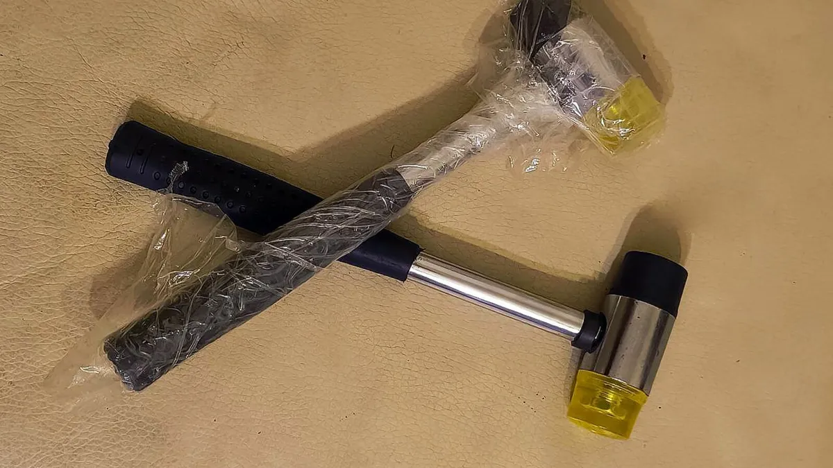 2 Hammers double-sided rubber for straightening