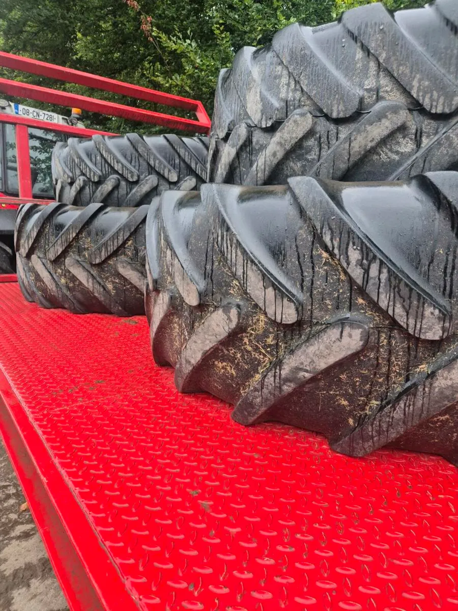 Tyres 600 65 38 & 480 65 28 - Image 2