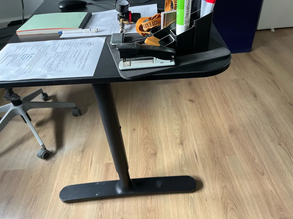 Office desks - Image 3