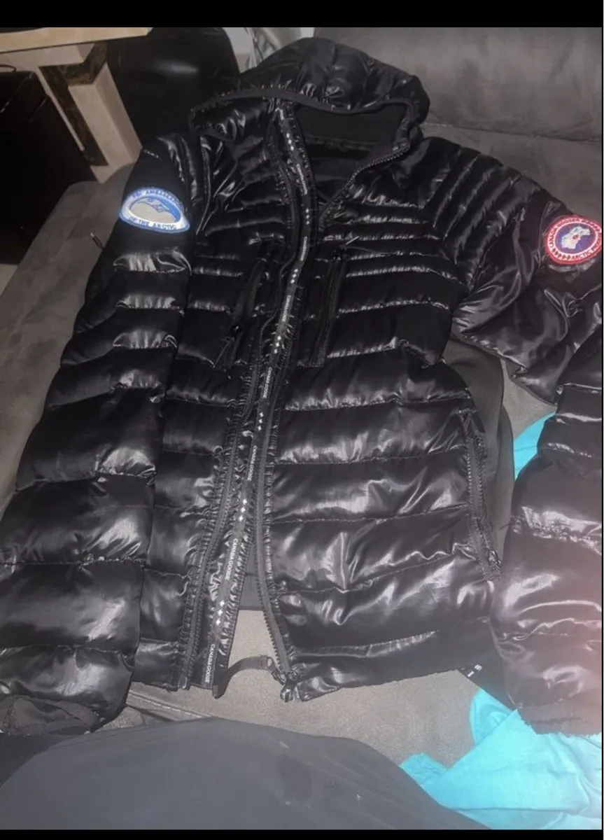 canada goose jacket - Image 2