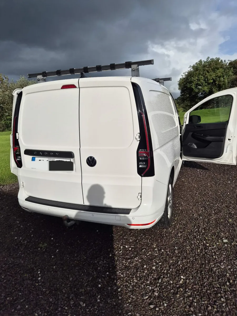 Volkswagen caddy - Image 2