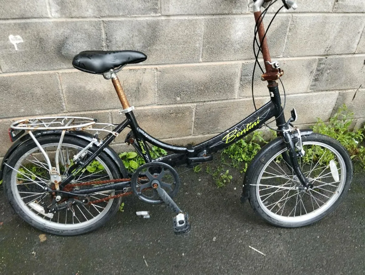 Folding bike parts or repair - Image 1