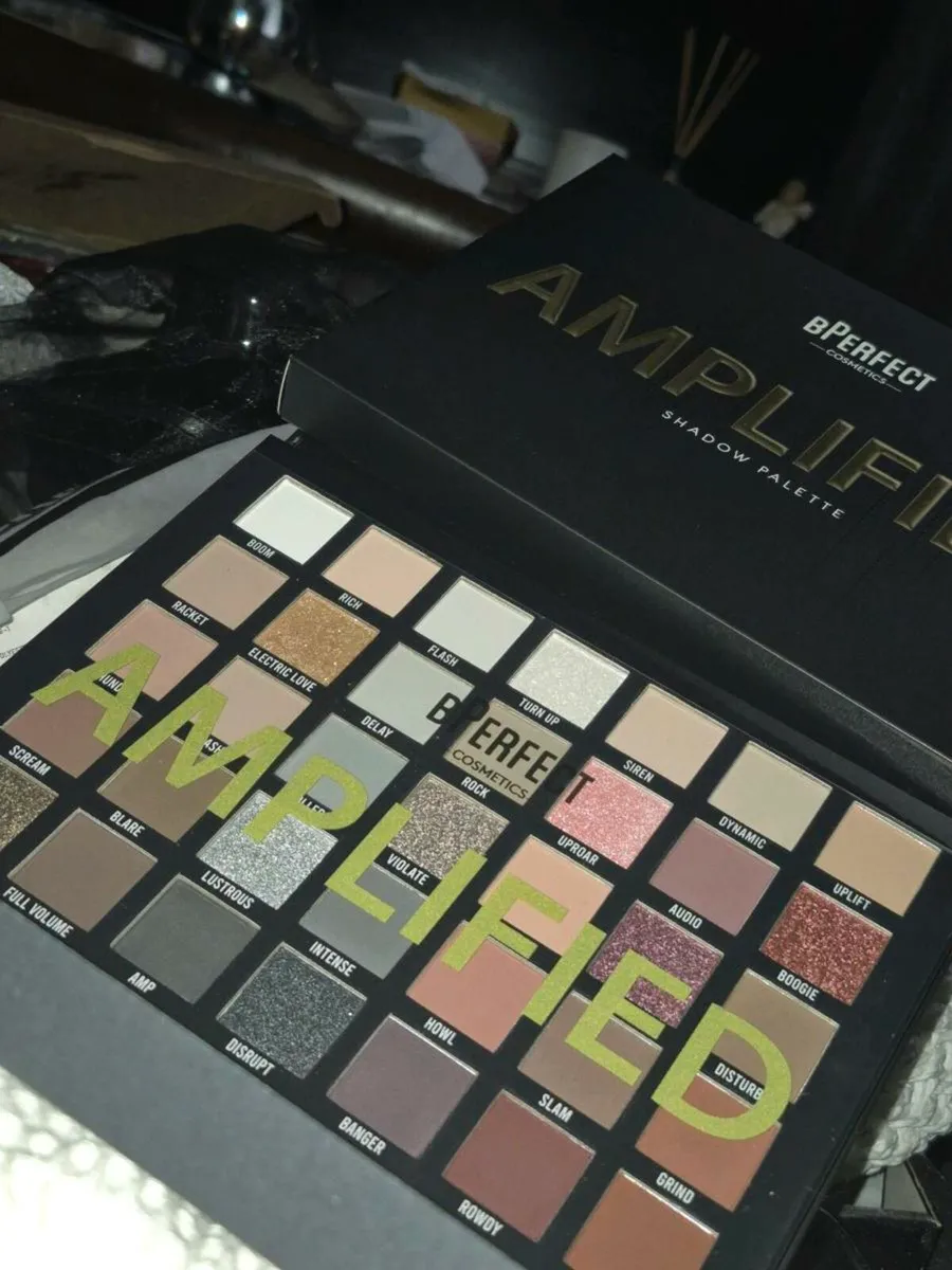 Makeup - Image 1