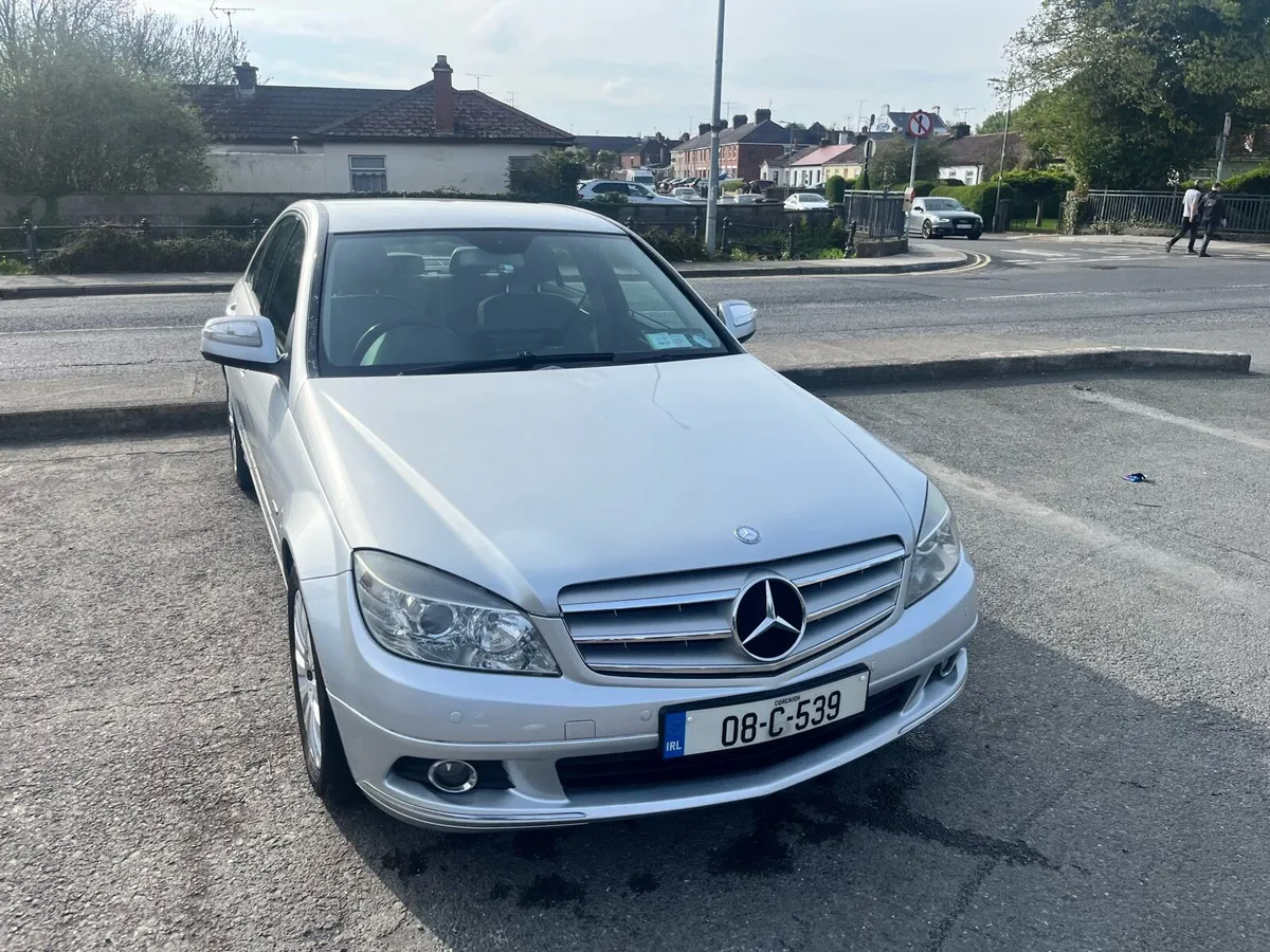 Mercedes Benz C-Class 2008 - Image 2