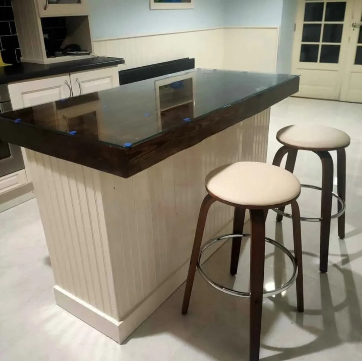 Handmade rustic kitchen islands - Image 4
