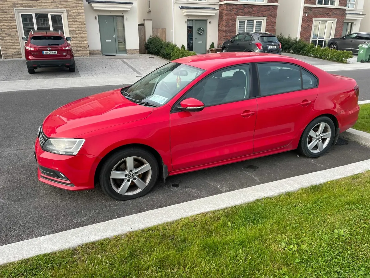 Volkswagen Jetta 2016 - Image 4