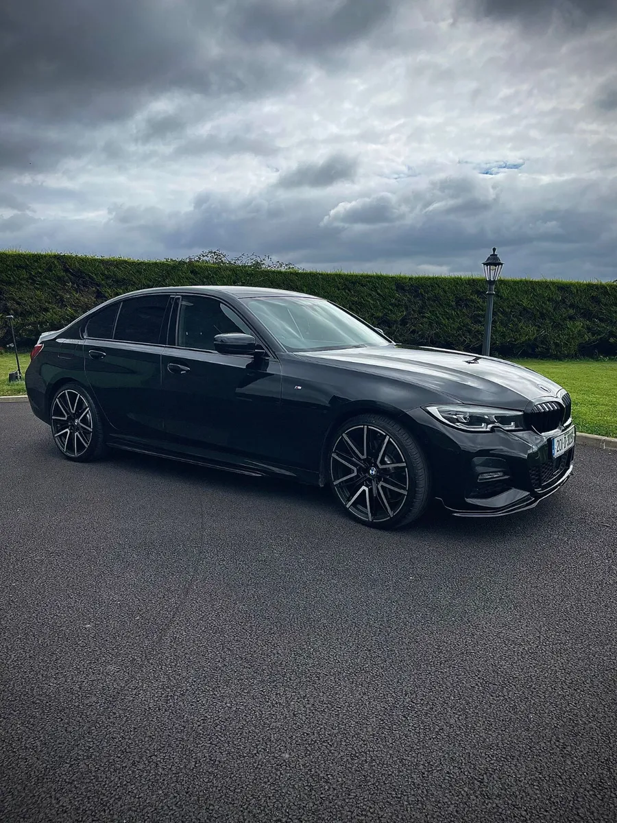 ❗2020 BMW 330E M SPORT ❗ - Image 1