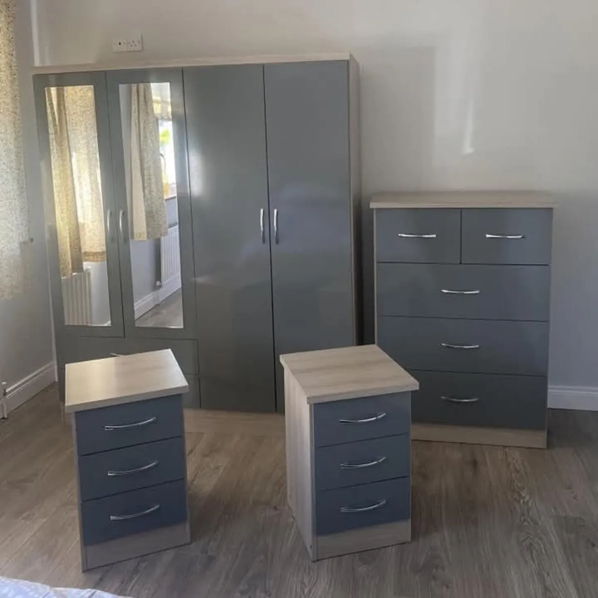 GREY GLOSS BEDROOM RANGE - Image 1