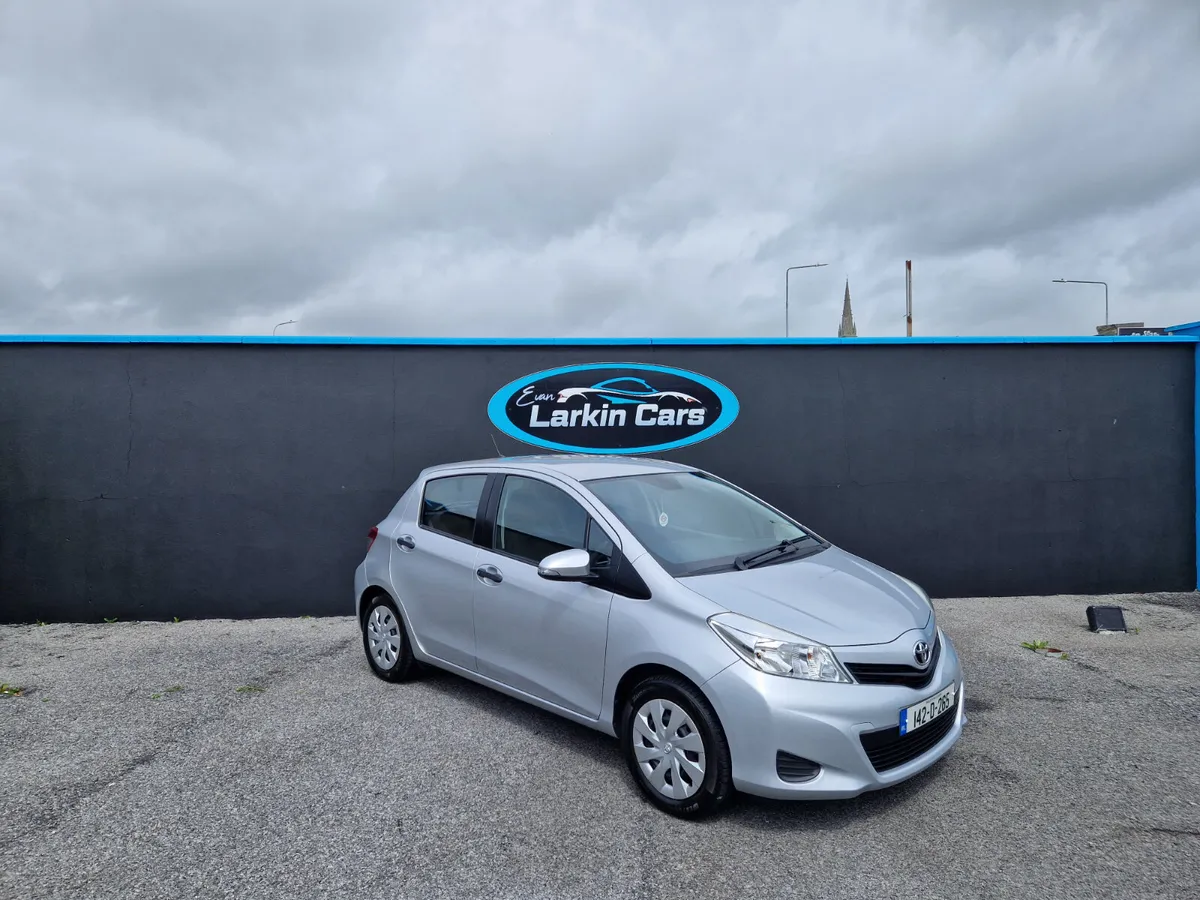 142 Toyota Yaris 1.0 Low Miles NCT 06/26 - Image 3