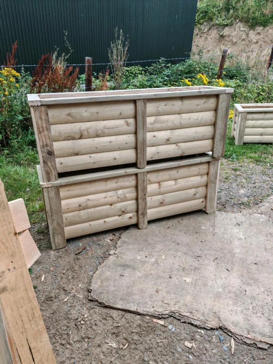 Handmade planters - Image 4
