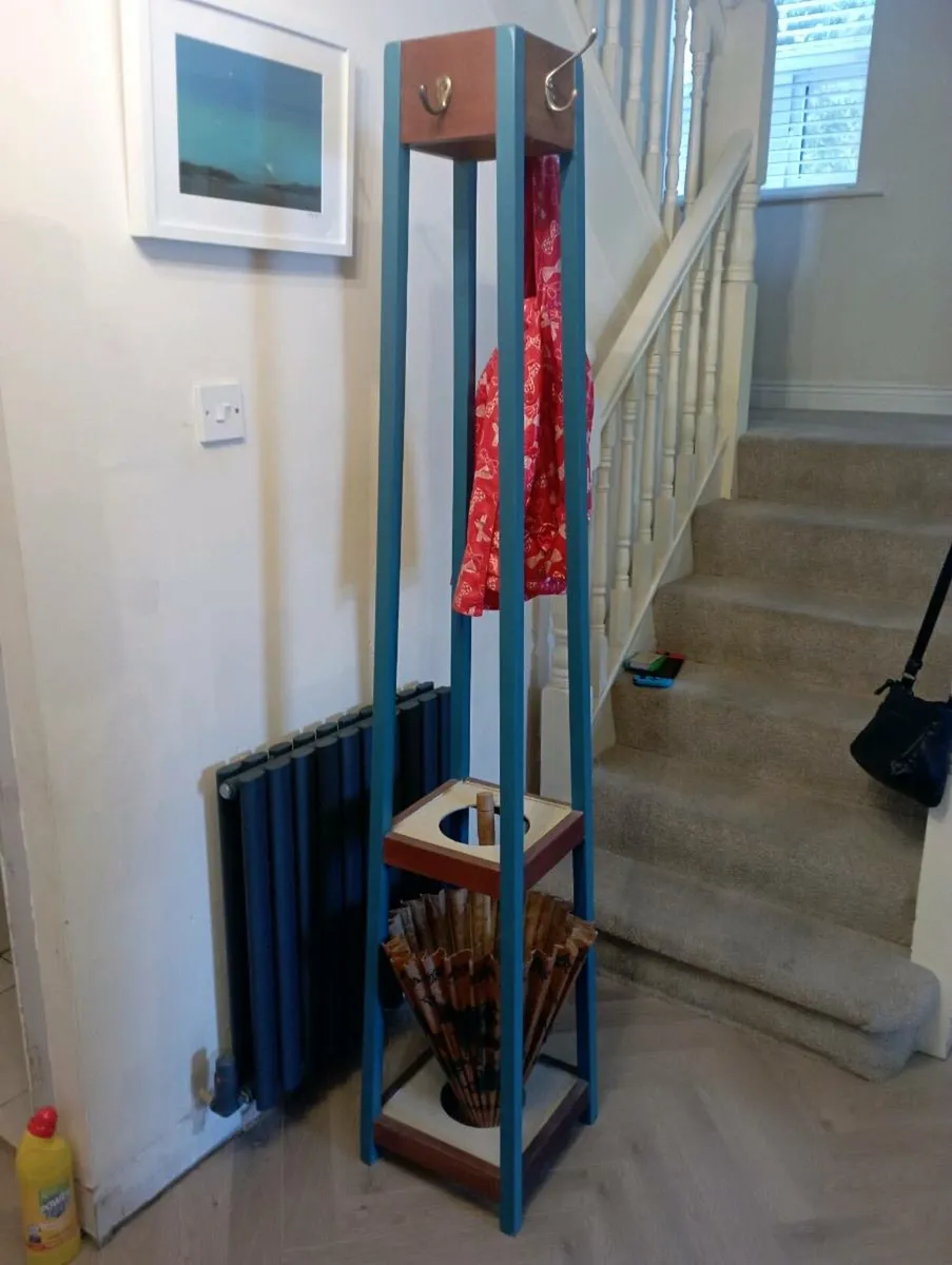 Coat stand - Image 1