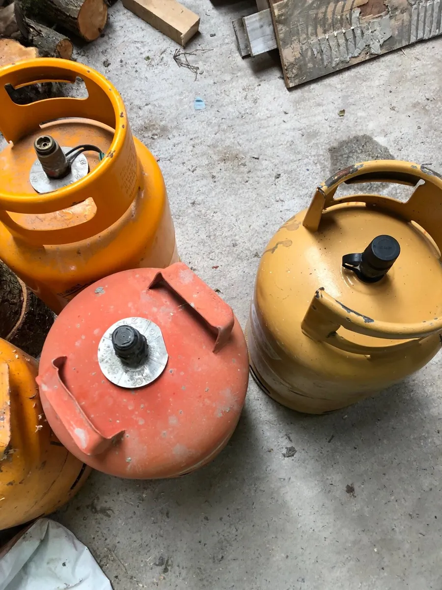 Gas bottles