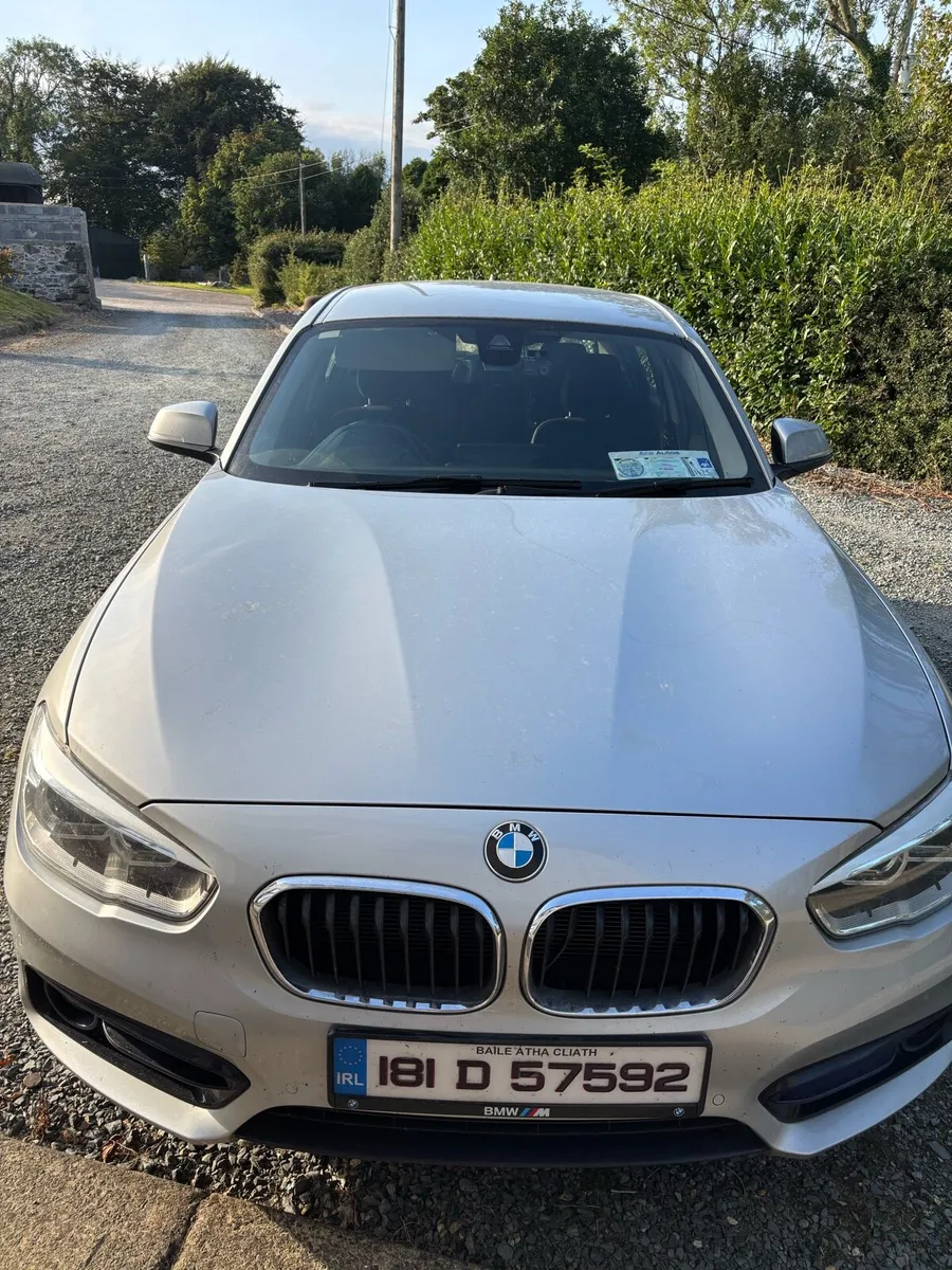BMW series 1 - Image 1