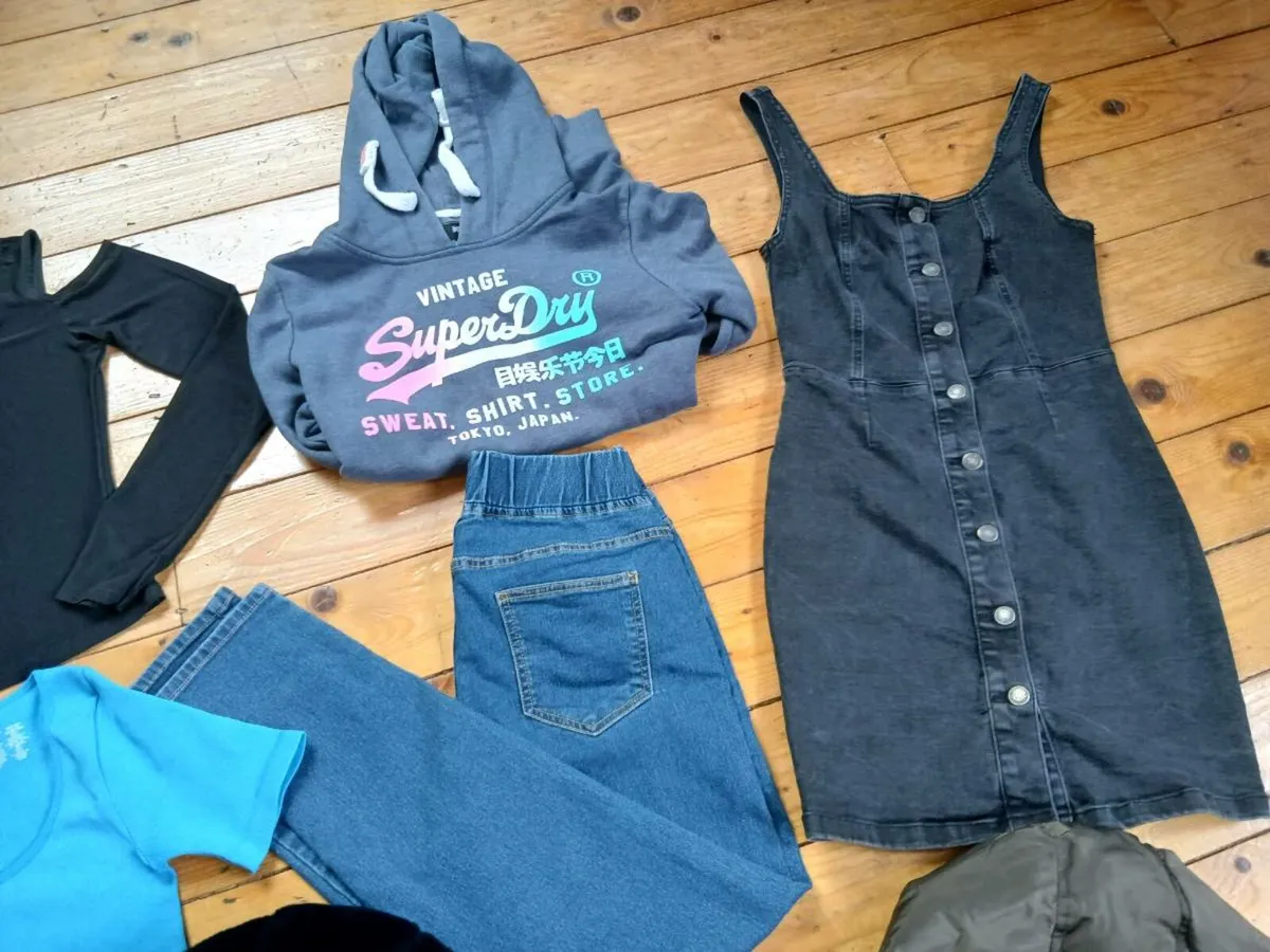 Size 10 ladies clothes - Image 2