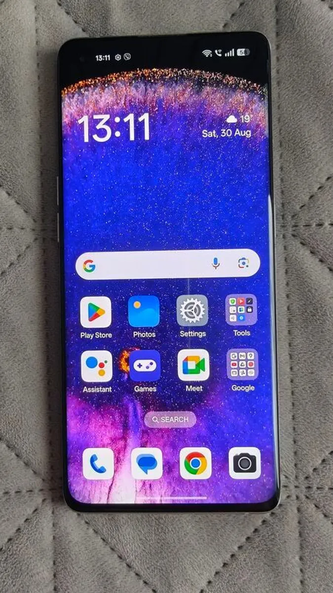 Oppo Find X5 - Image 1