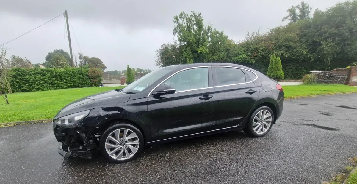 182 HYUNDAI I30 FASTBACK 1.0 PETROL - Image 1