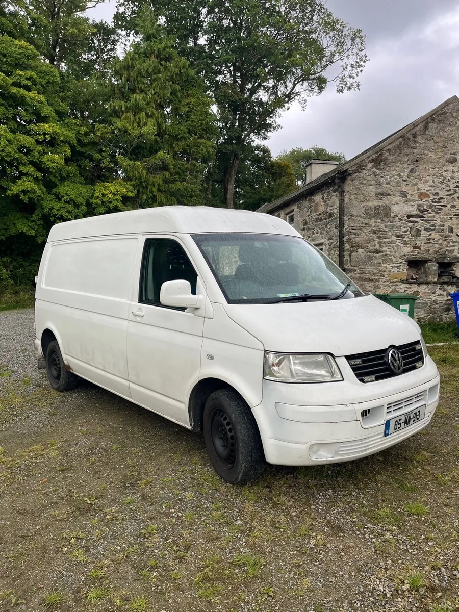 VW T5 Transporter Van - Image 1