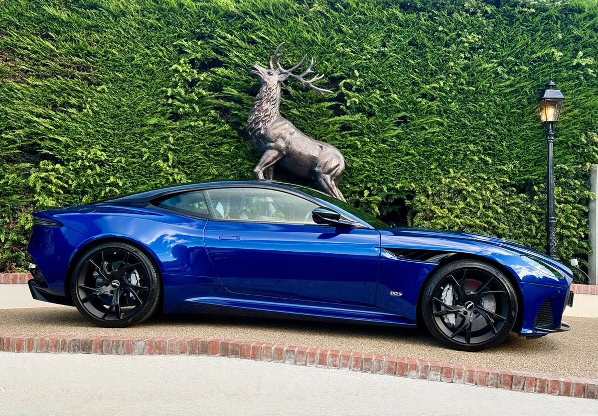 Aston Martin DBS Superleggera 715BHP V12 - Image 3