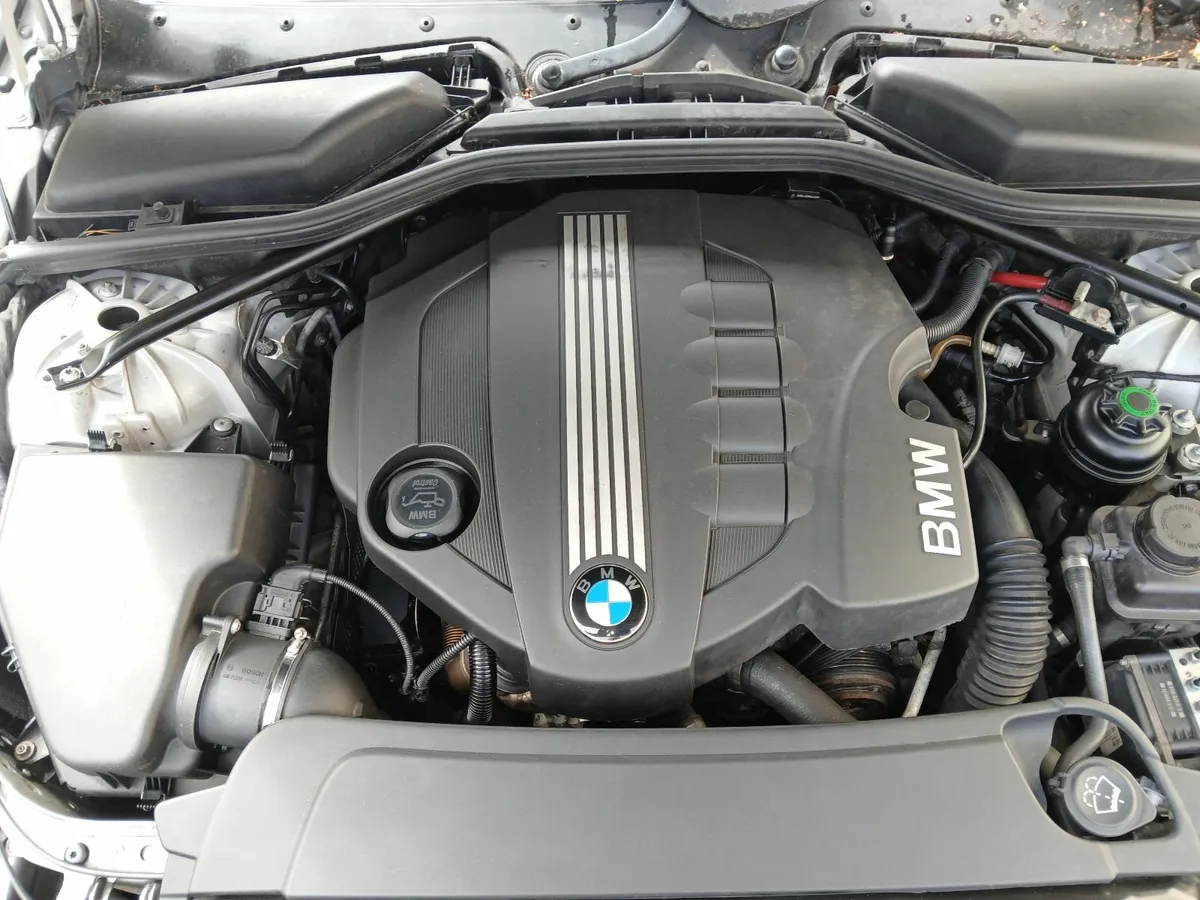 BMW 5-Series 2008 - Image 3