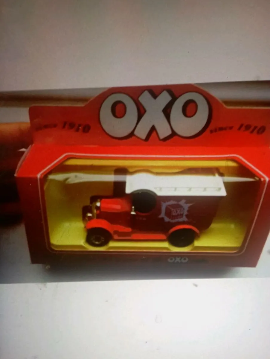 LlEDO DIE CAST OXO FORD   MODLE T DELIVERY VAN 🚚 - Image 1