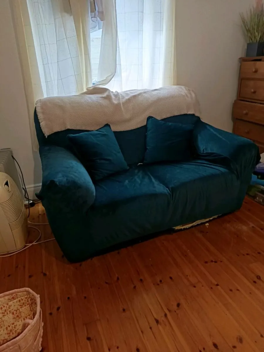Couch - Image 1