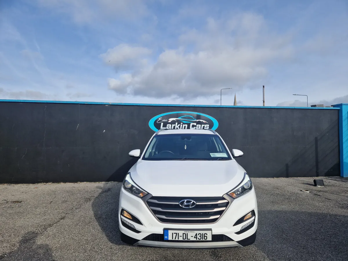 171 Hyundai Tucson Low Miles High Spec - Image 2