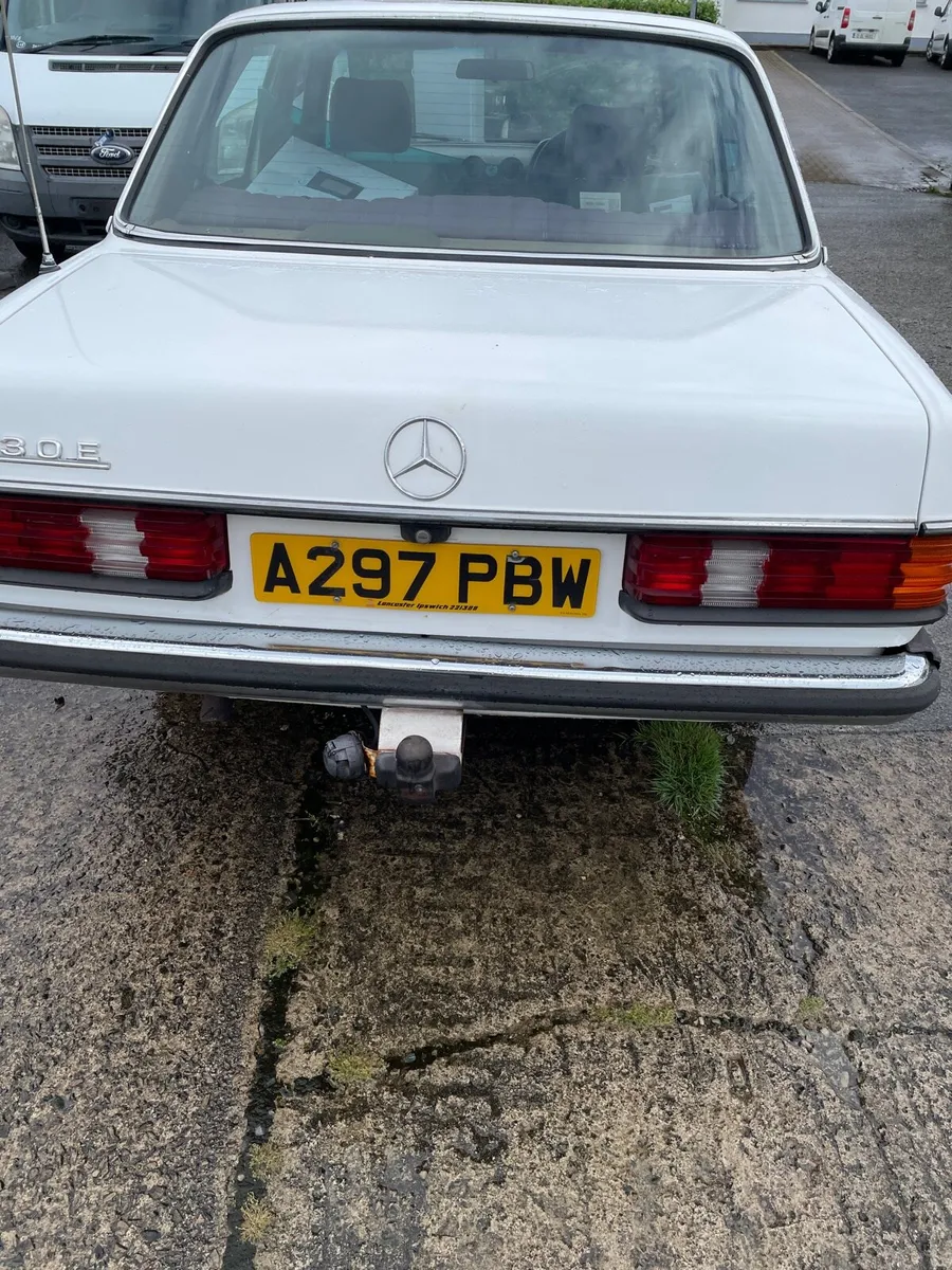1984 Merc 230E - Image 4