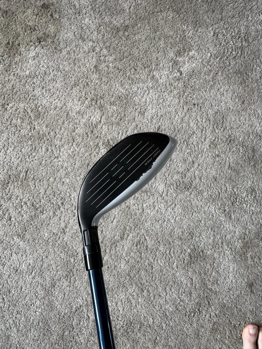 Taylormade Sim Hybrid - Image 2