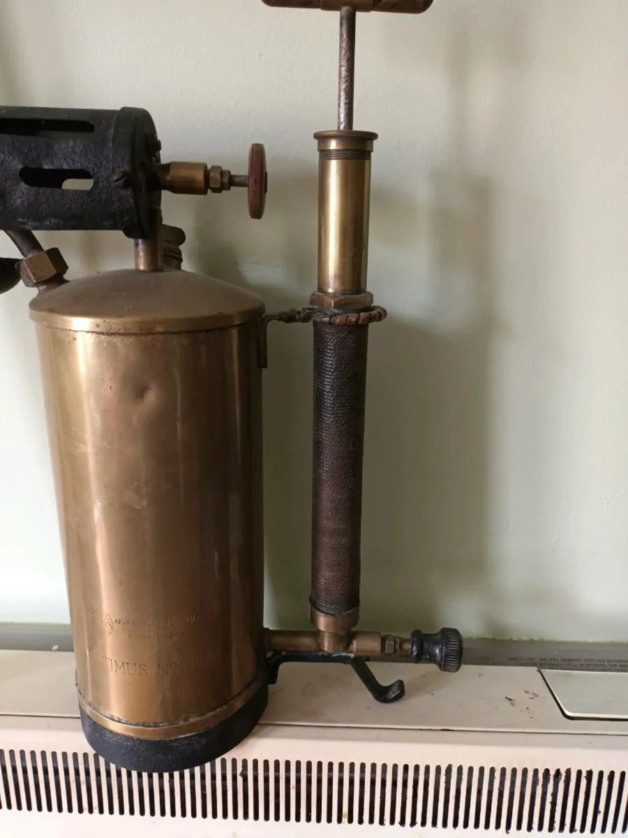 Vintage blow lamp - Image 3