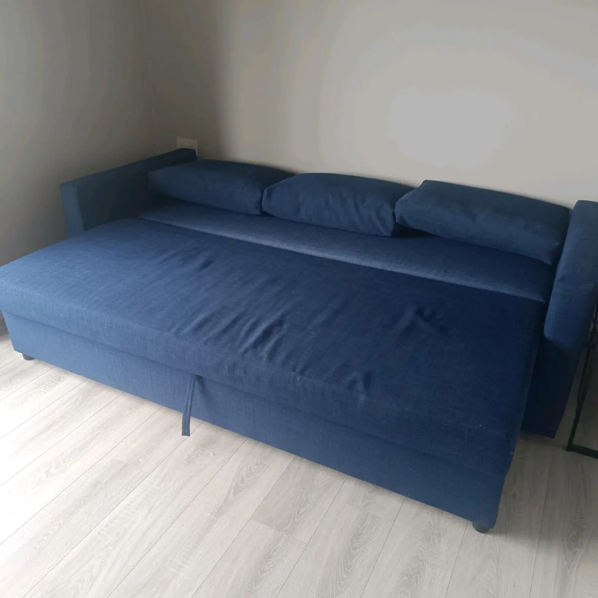 Couch for sale - Image 2