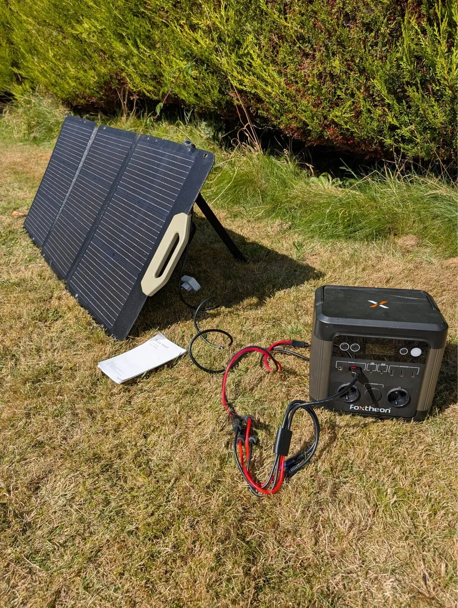 Foxtheon iGo 1200 + 120w  Solar Panel - Image 4