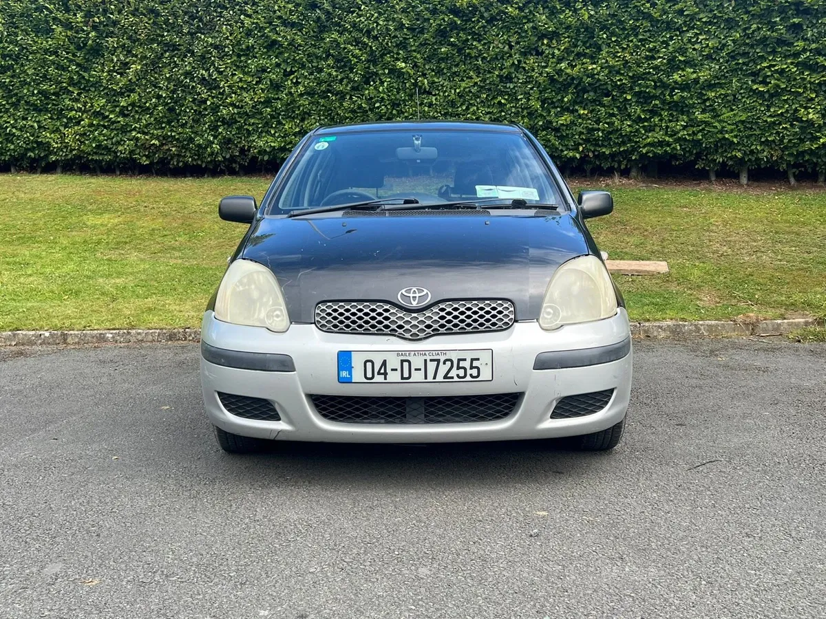 Toyota Yaris 1.0 petrol - Image 2