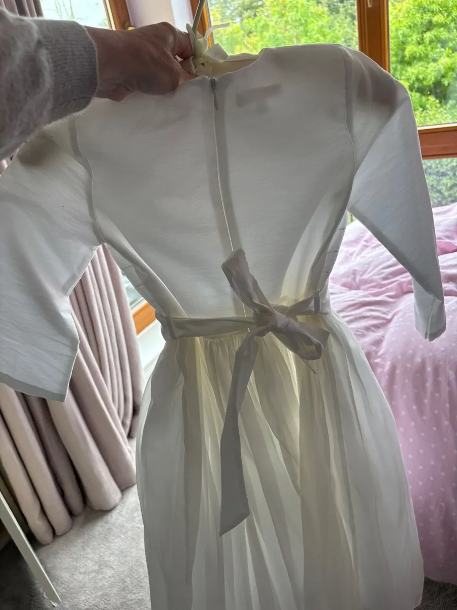 Communion dress - Image 3