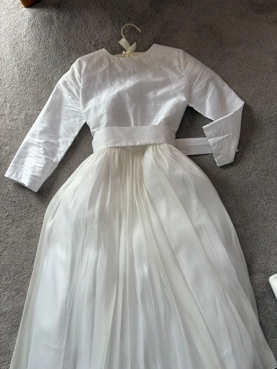 Communion dress - Image 4