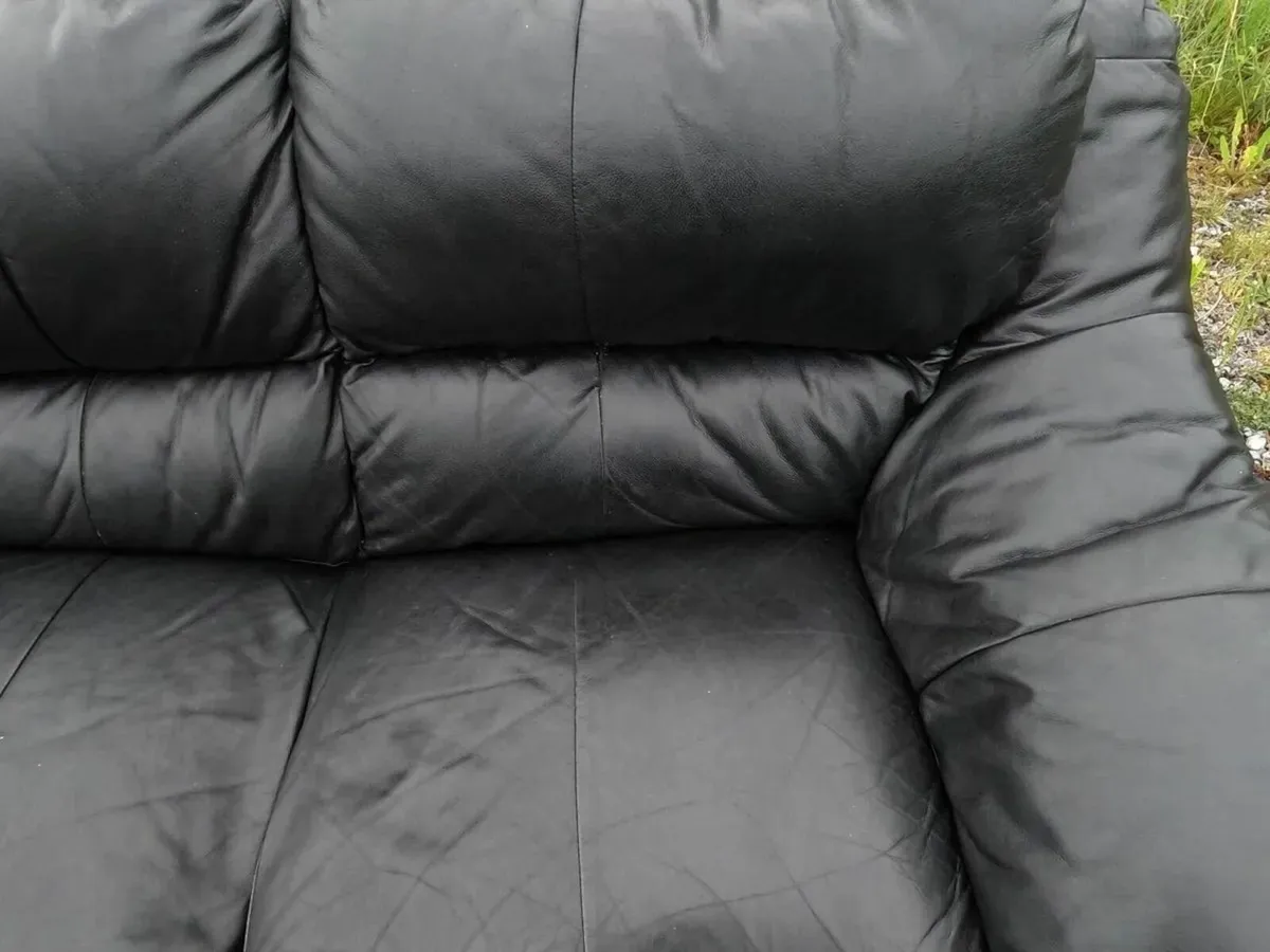 Comfy, Stylish Faux Leather Sofa – ON SALE 🔥 - Image 4