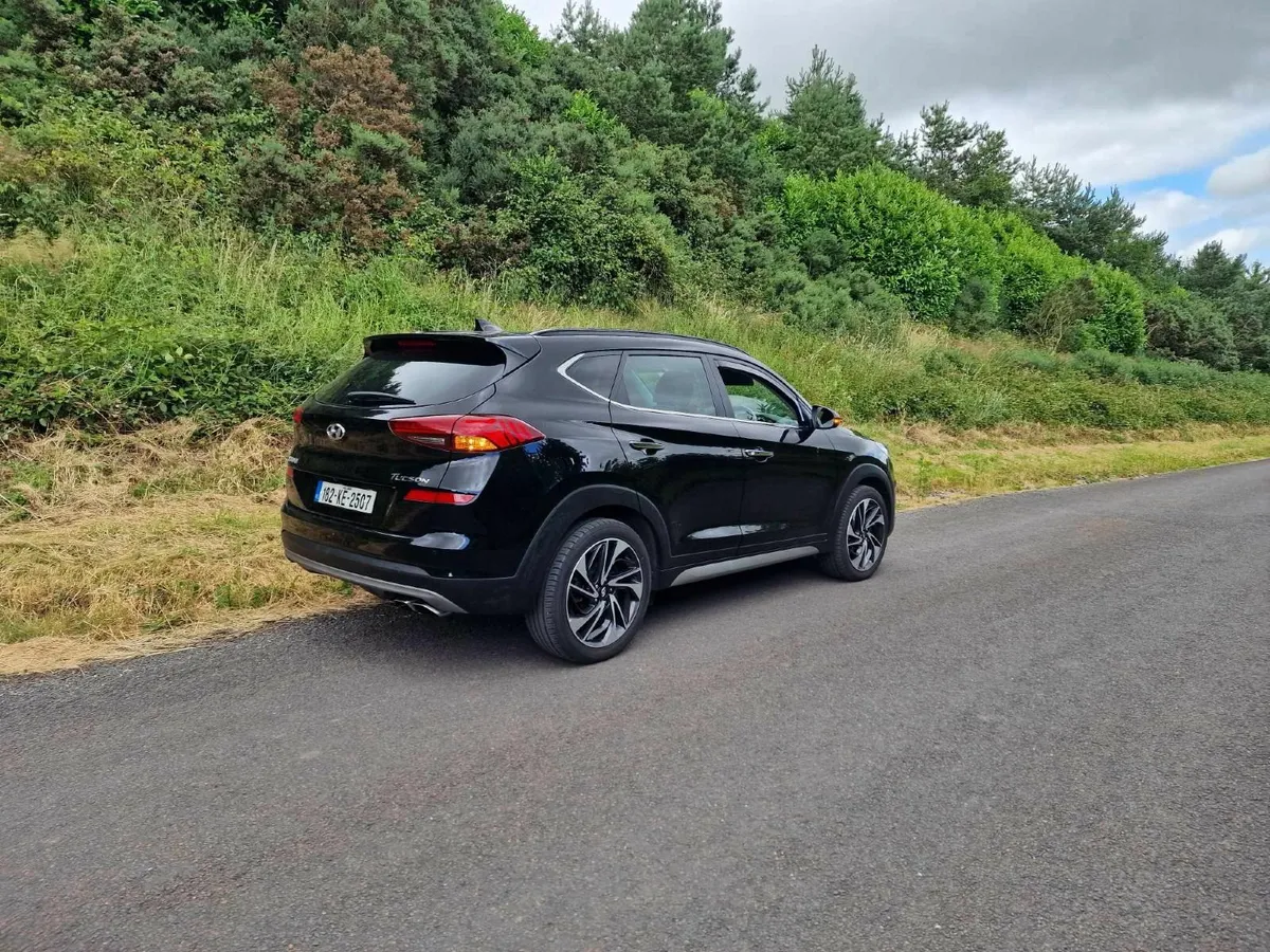 Hyundai Tucson 2018 Automatic - Image 2