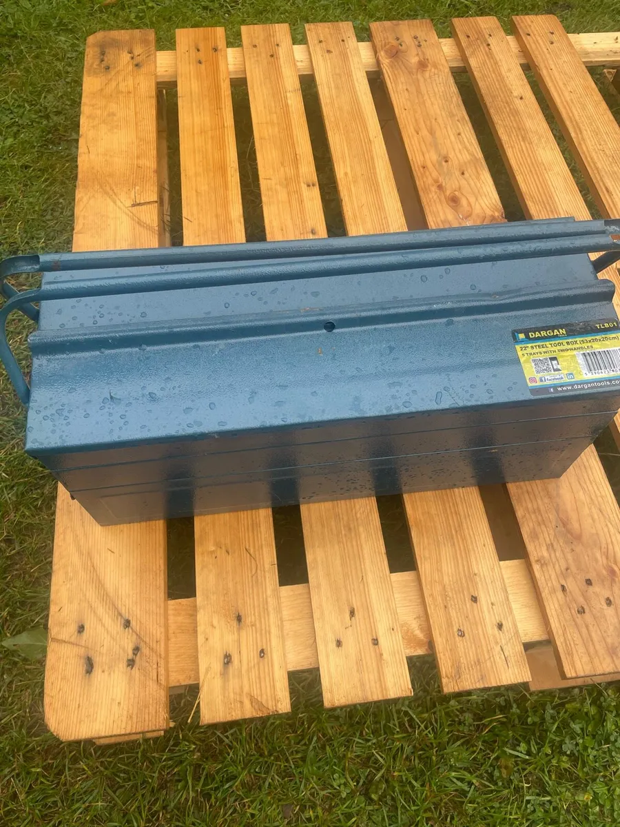 Plumber toolbox and tools - Image 1