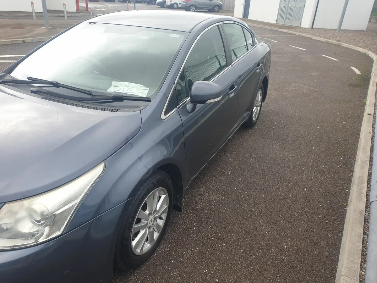 Toyota Avensis 2010 - Image 3