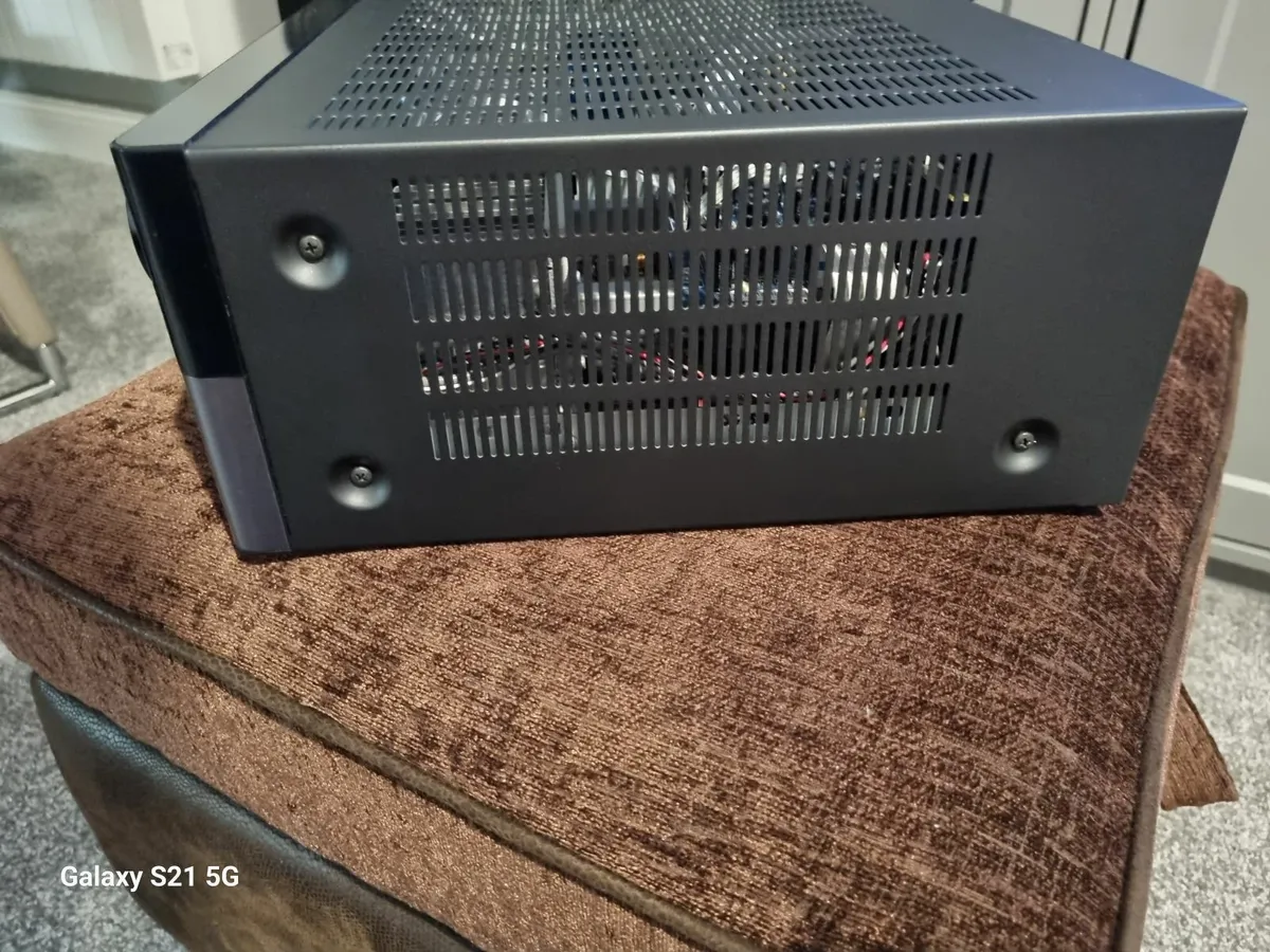 Harman Kardon HK 3490 Stereo Receiver - Image 4