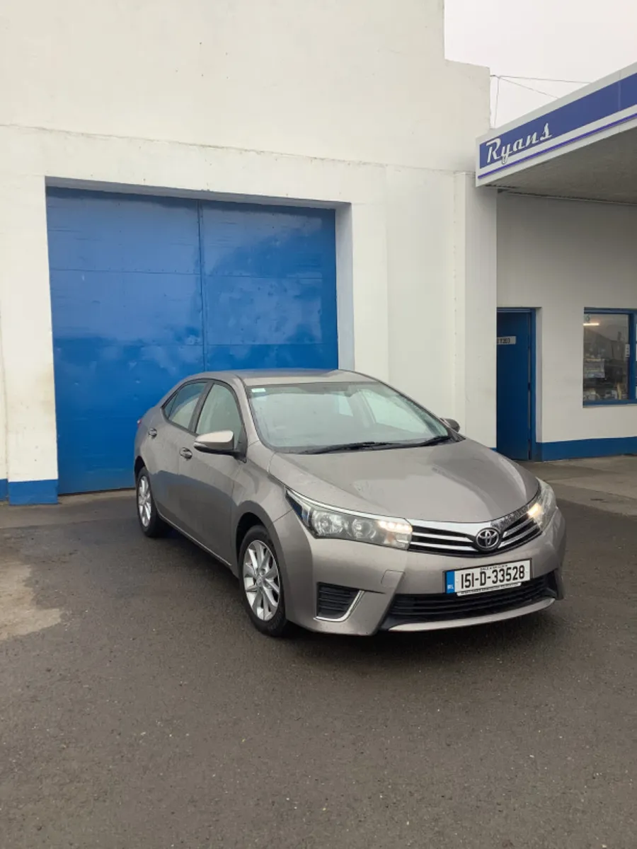 Toyota Corolla 2015 - Image 3
