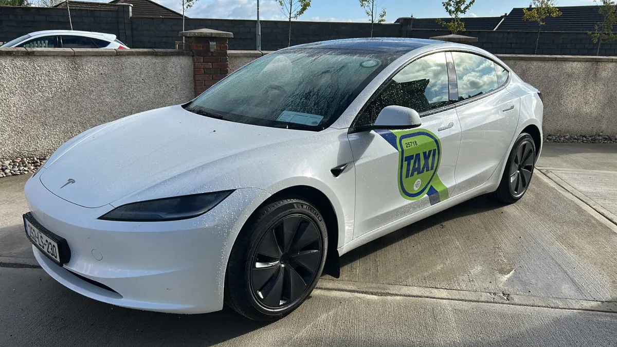 2025 252 Tesla Model 3 full taxi ready RENT TO BUY - Image 1