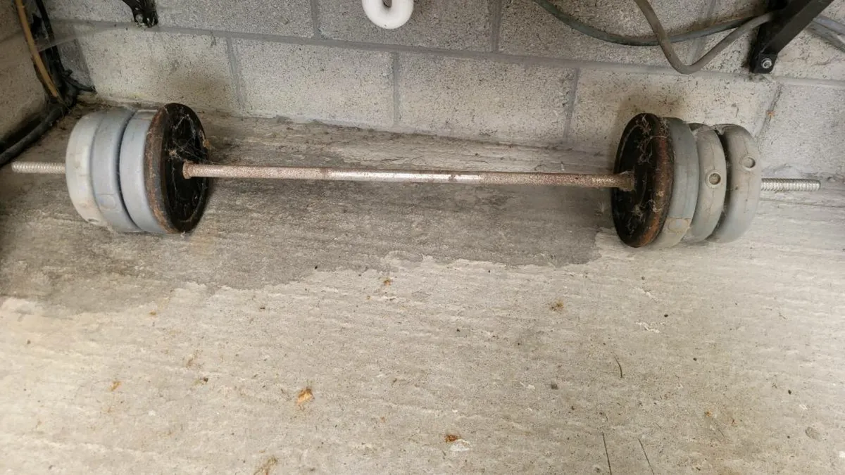Weights Bench + accessories - Image 4