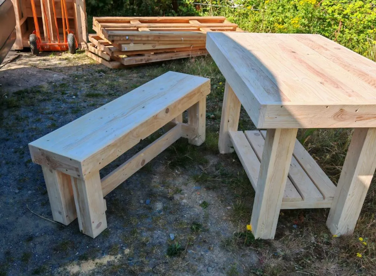 Handmade rustic table - Image 3
