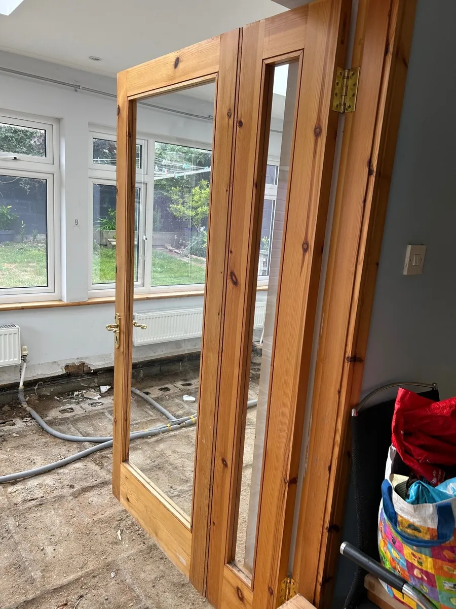 French doors (bi-folding) - Image 4
