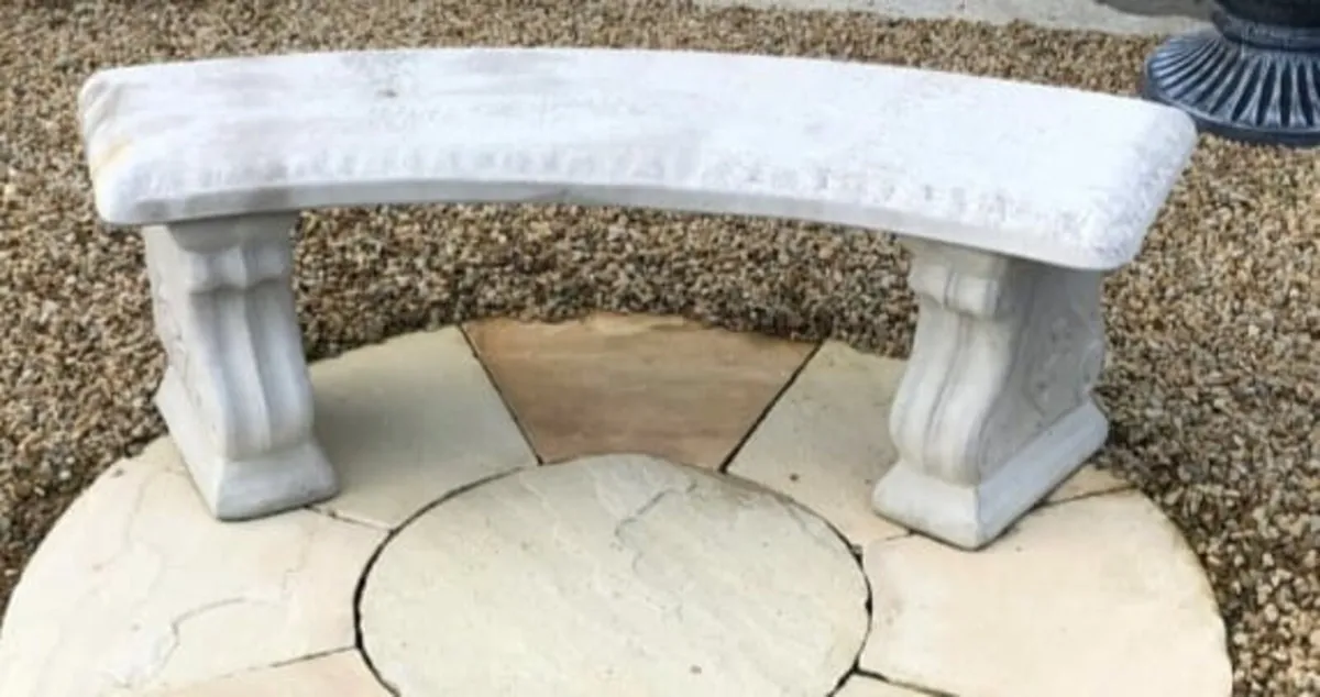 Concrete garden table and chairs - Image 2